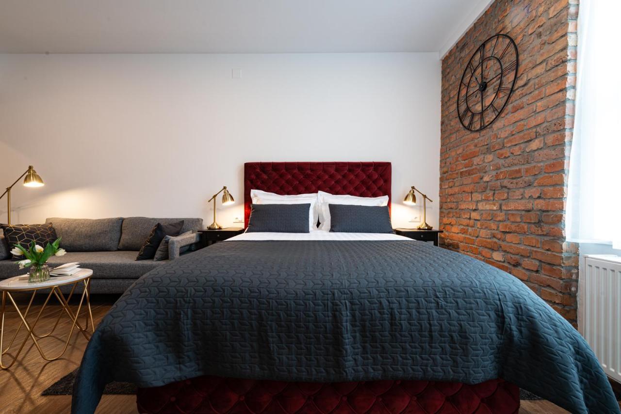 Brickwall Apartment Zagreb